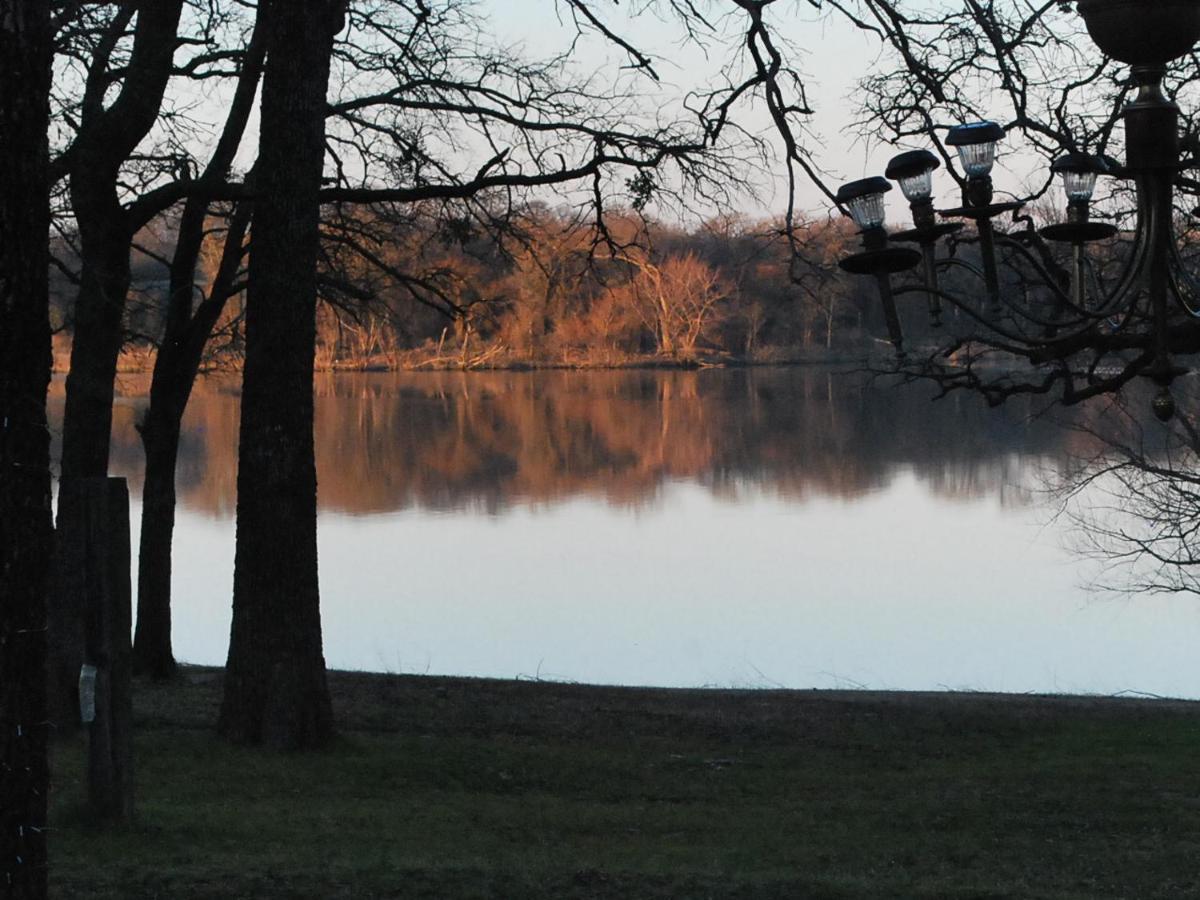 Lake Front Cottage Little Elm Extérieur photo