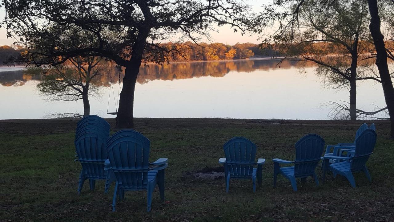 Lake Front Cottage Little Elm Extérieur photo